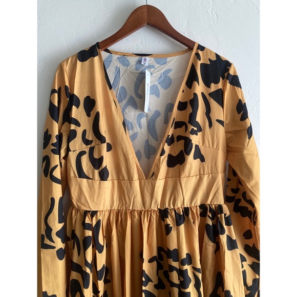 🌀NWT Yellow and black Maxi Dress - Picture 6 of 14